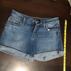 Womens Silver Jeans Co. denim shorts size 8